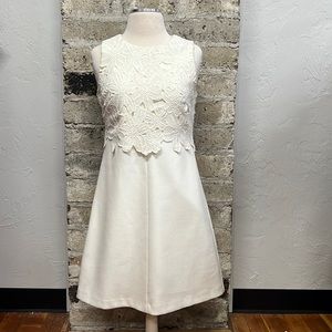 Vince Camuto Sleeveless Floral Ivory Lace Dress with Pockets Size 4